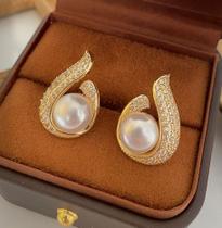 Brinco Stud Gota Pérola e Zircônia Banhado Ouro Pino Prata s925