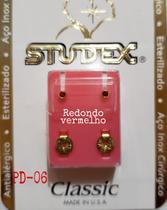 Brinco studex classic 2mm bezel vermelho pequeno dourado Brinco studex classic 2mm bezel vermelho pequeno dourado