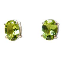 Brinco Topinho Gema Facetado Peridoto Verde Prata 950 Brinco Topinho Gema Facetado Peridoto Verde Prata 950