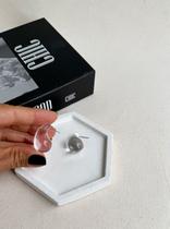 Brinco Transparente Gota Básico Moderno