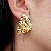 Brinco Triangular Folheado A Ouro Brinco Triangular Folheado A Ouro