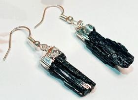 Brinco Turmalina negra