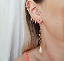 Brincos de base longos modelo com gota madre pérola Brincos de base longos modelo com gota madre pérola