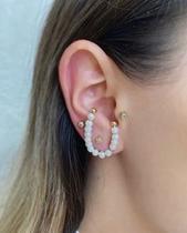 Brincos Earhook Folheado e Com Pérolas Brincos Earhook Folheado e Com Pérolas