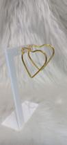 Brincos em forma de coração