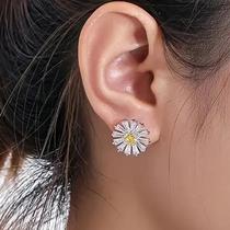Brincos Femininos Estilo Margarida - Folheado CZ - Joias Requintadas