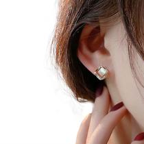 Brincos Femininos Losango Pequeno Delicado Luxo Brincos Femininos Losango Pequeno Delicado Luxo