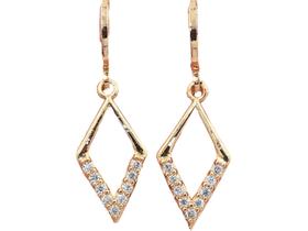Brincos gancho banhados a ouro losango com zirconias Brincos gancho banhados a ouro losango com zirconias