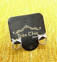 Brincos Laço Com Círculo De Zirconias Banho Ouro 18k 3801 Brincos Laço Com Círculo De Zirconias Banho Ouro 18k 3801