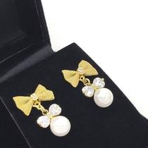 Brincos Pérola Laços Zirconia E Malha Banho Ouro 18k 1869 Brincos Pérola Laços Zirconia E Malha Banho Ouro 18k 1869