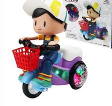 Brinquedo Bicicleta Musical com Luz que empina Toca música e Gira- menino