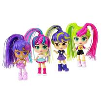 Brinquedo Boneca Curli Girls Sortida Faz Cabelo Cachos Liso