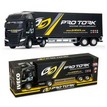 Brinquedo Caminhão Carreta Pro Tork Baú Grande 47 cm Iveco S-way Escala 1:30 Carreta Removível Brinquedo Caminhão Carreta Pro Tork Baú Grande 47 cm Iveco S-way Escala 1:30 Carreta Removível