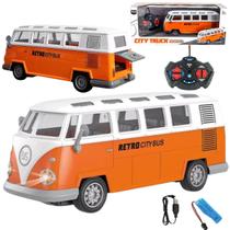 Brinquedo Carrinho Kombi Perua Recarregável Com Controle Remoto Farol de Led e Luzes Cor Laranja