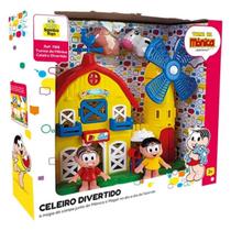 Brinquedo Celeiro Turma da Mônica Hello Kitty Diversão na Arvore