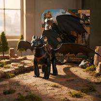 Brinquedo Como Treinar Seu Dragão Banguela e Soluço Brinquedo Como Treinar Seu Dragão Banguela e Soluço