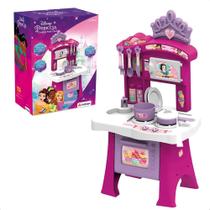 Brinquedo Cozinha Infantil Petit Chef Princesas Completa Com Acessórios e Forninho Com Botão +7 Anos Xalingo - 17276