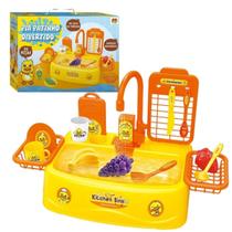 Brinquedo Cozinha Infantil Pia Patinho Sai Agua De Verdade Amarelo
