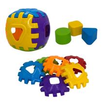 Brinquedo Cubo Didático Educativo Peças Monta e Desmonta Colorido Infantil c/ Formas Geométricas de Encaixar p/ Bebês Crianças Meninos e Meninas Brinquedo Cubo Didático Educativo Peças Monta e Desmonta Colorido Infantil c/ Formas Geométricas de Encaixar p/ Bebês Crianças Meninos e Meninas