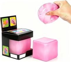 Brinquedo de apertar em formato de cubo para alívio do estresse, rosa suave Brinquedo de apertar em formato de cubo para alívio do estresse, rosa suave