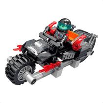 Brinquedo De Encaixe Heróis VS Vilões Dark Cobra Lurk 101 Peças Moto De Combate +De 4 Anos Polibrinq - BM004