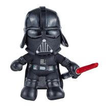 Brinquedo de pelúcia Disney Star Wars Darth 19 cm com sabre de luz iluminado Brinquedo de pelúcia Disney Star Wars Darth 19 cm com sabre de luz iluminado
