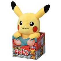 Brinquedo de pelúcia TOMY Pokémon Hug Me Pikachu 35cm