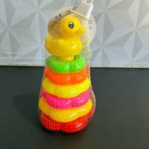 Brinquedo didático patinho argola de encaixar para bebê