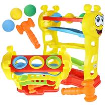 Brinquedo Educativo Baby Péia Infantil Centopeia Colorida Martelinho Bolinhas p/ Bebes Dia das Crianças Meninas Meninos Aniversário