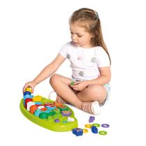 Brinquedo Educativo Conta Facil TaTeTi Formas para Encaixar