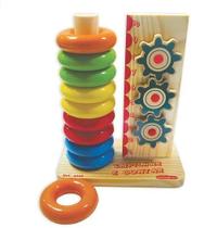 Brinquedo Educativo Empilhar e Contar em Base de Madeira Argolas de Plástico Brinquedo Educativo Empilhar e Contar em Base de Madeira Argolas de Plástico