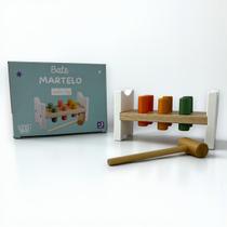 Brinquedo Educativo Madeira Bate Martelo com Pinos Coloridos