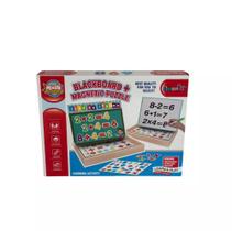 Brinquedo Educativo Matemática Magnético Com Números e Símbolos Pedagógico Com Lousa Mágica