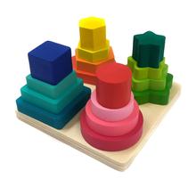 Brinquedo Educativo Pirâmides Encaixar Formas Geométricas Brinquedo Educativo Pirâmides Encaixar Formas Geométricas