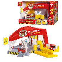 Brinquedo Estação de Bombeiro com Caminhão Samba Toys