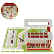 Brinquedo Fazenda Fazendinha Estábulo Celeiro Com Animais Brinquedo Fazenda Fazendinha Estábulo Celeiro Com Animais