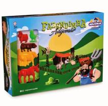 Brinquedo Fazendinha Feliz com cavalo e vaquinha - diversão garantida Brinquedo Fazendinha Feliz com cavalo e vaquinha - diversão garantida