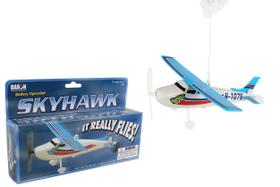 Brinquedo Flying Skyhawk Daron Blue Brinquedo Flying Skyhawk Daron Blue