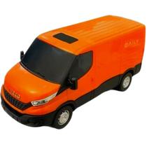 Brinquedo Furgão Com Empilhadeira Iveco Daily Usual