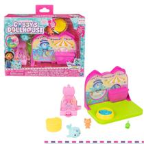 Brinquedo Gabbys Dollhouse Playset Deluxe Carnaval Feira
