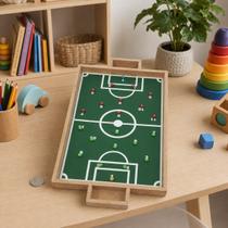 Brinquedo Infantil Campo Futebol MDF Acompanha Moeda Brinquedo Infantil Campo Futebol MDF Acompanha Moeda