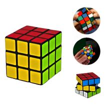 Brinquedo Infantil Cubo Mágico Colorido Puzzle- 05 Unidades