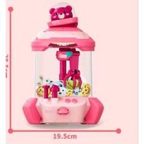 Brinquedo infantil máquina de pegar bichinhos tem som e luzes.