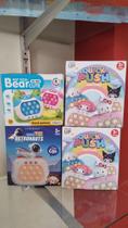 Brinquedo infantil Pop It Eletrônico Jogo da Memória Anti Stress Luzes acompanha 3 pilhas Brinquedo infantil Pop It Eletrônico Jogo da Memória Anti Stress Luzes acompanha 3 pilhas