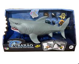 Brinquedo infantil tubarao branco devorador de peixe