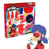 Brinquedo Kit Cozinha Infantil Miraculous Ladybug com Acessórios para Crianças a Partir de 3 Anos Xa