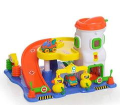 Brinquedo Lava Rápido Posto Car Center Colorido - Tateti 7898664631035 Brinquedo Lava Rápido Posto Car Center Colorido - Tateti 7898664631035