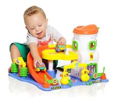 Brinquedo Lava Rápido Posto Car Center Infantil +18 Meses Brinquedo Lava Rápido Posto Car Center Infantil +18 Meses