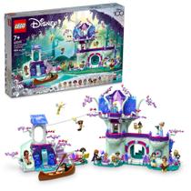 Brinquedo LEGO Disney The Enchanted Treehouse com 13 Princesas 7+