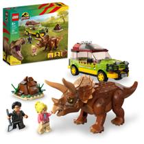 Brinquedo LEGO Jurassic Park Triceratops Research 76959 com Ford Explorer